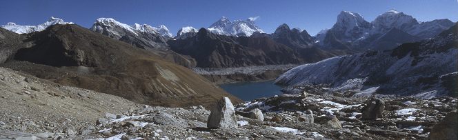 everest-from-renjo-la-664x203.jpg